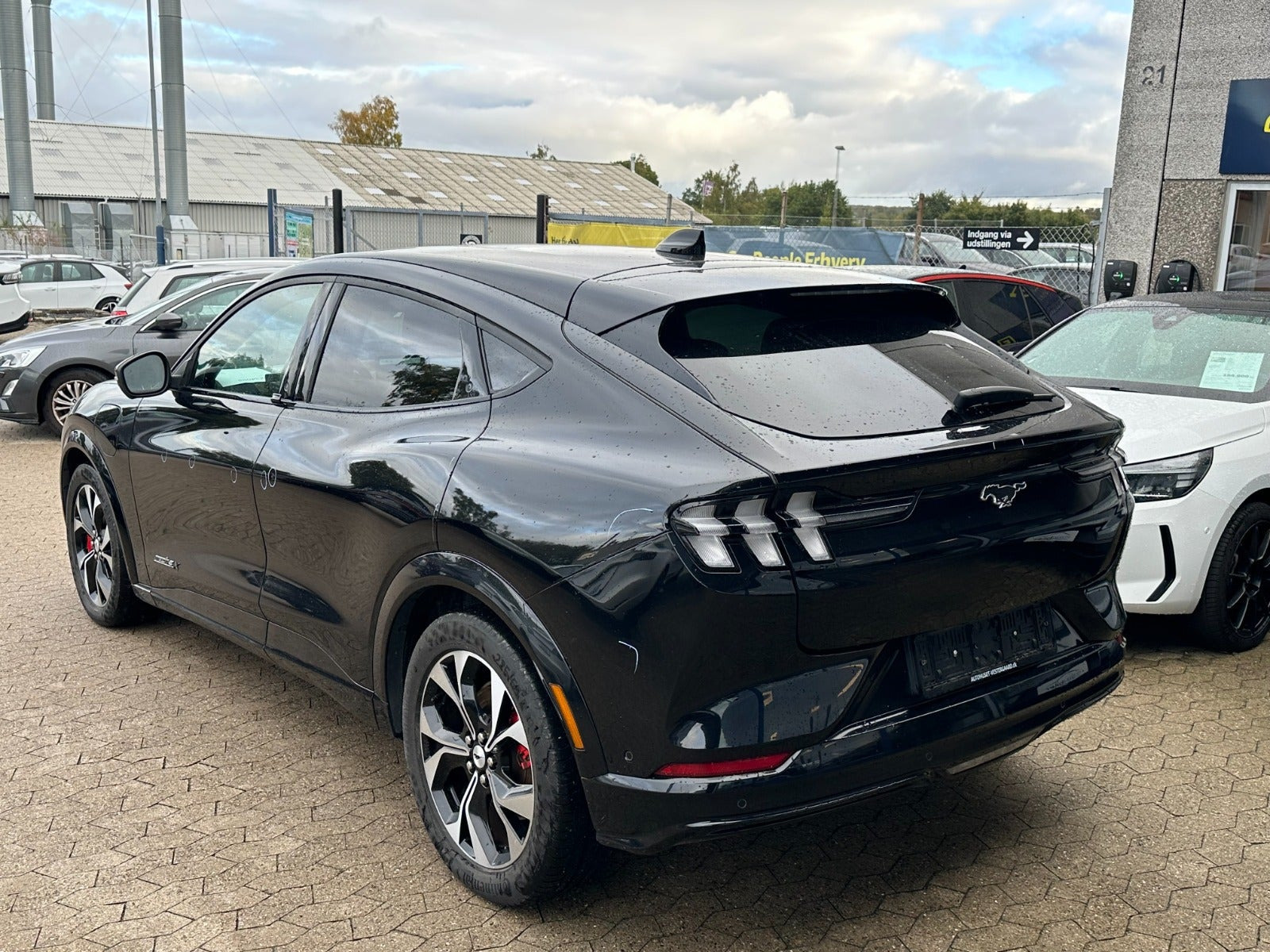 Sort Ford Mustang Mach-E fra 2023