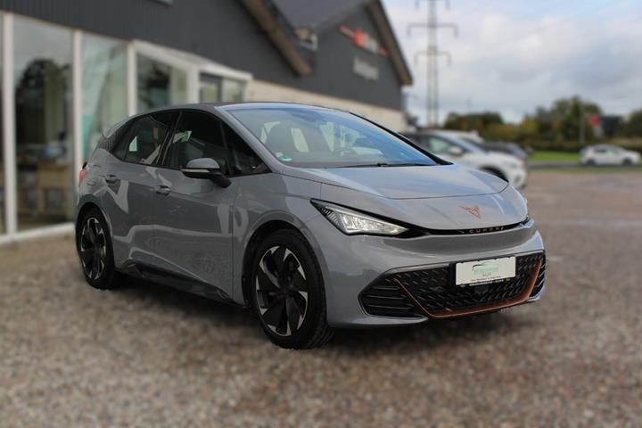Grå Cupra Born fra 2024