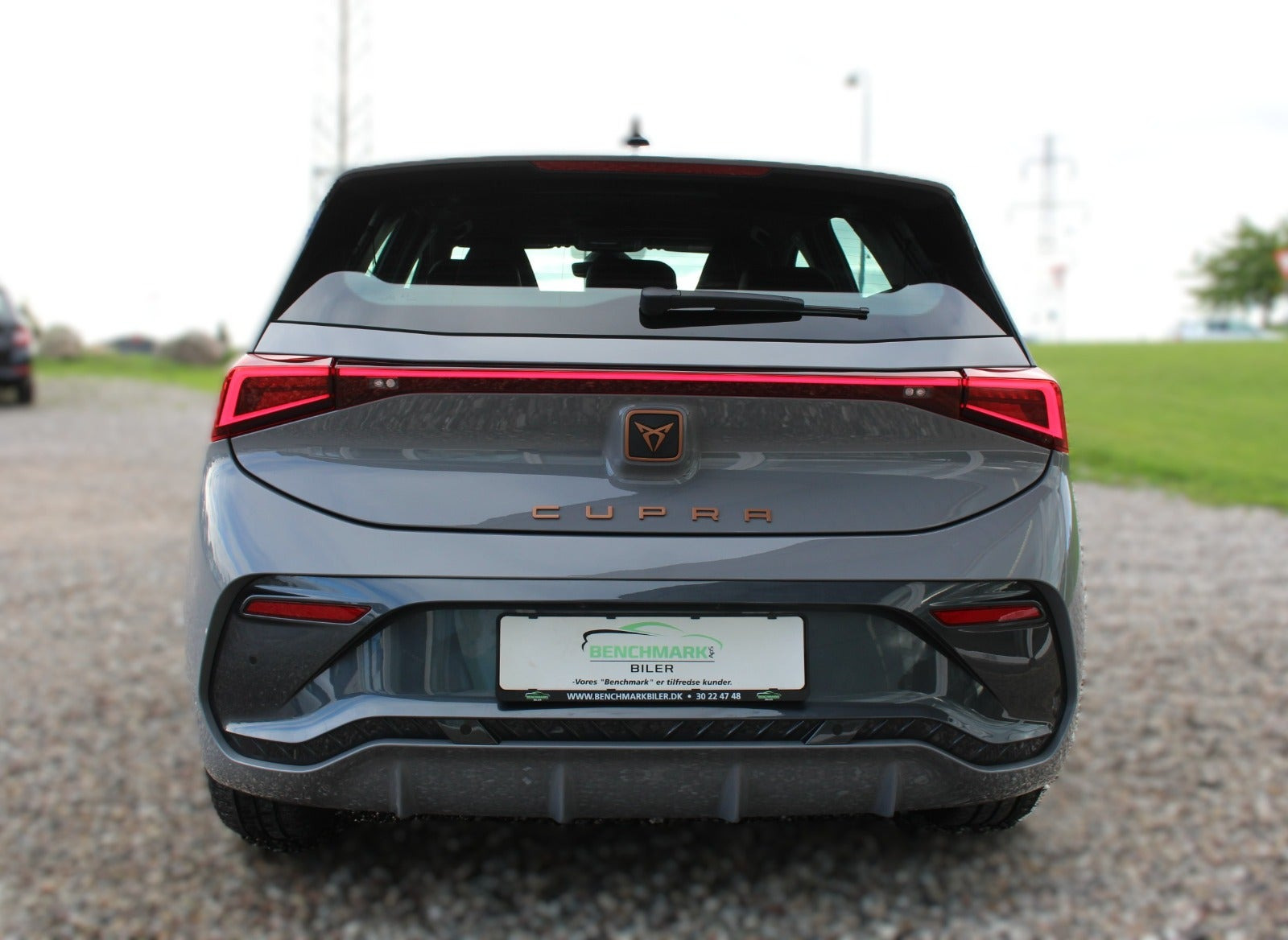 Grå Cupra Born fra 2024