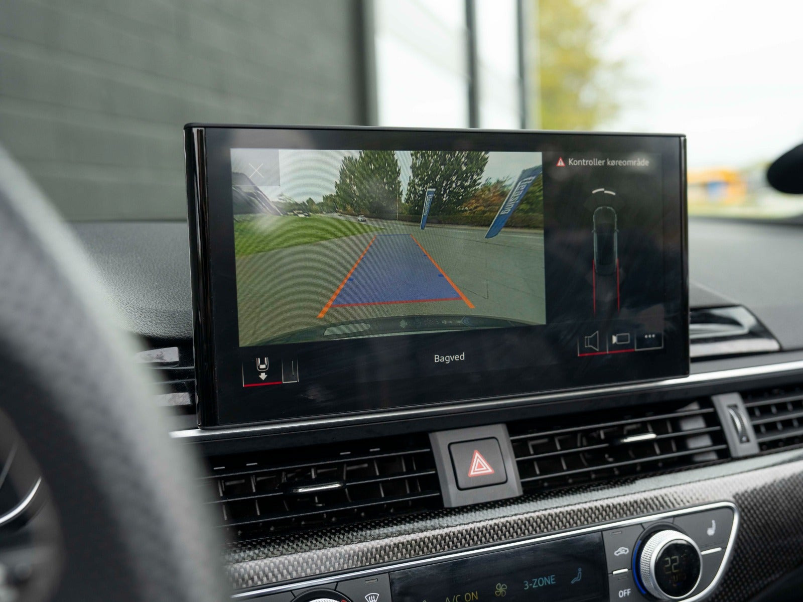 Grå Audi S5 fra 2021
