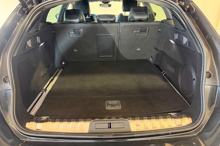Sort Peugeot 508 fra 2020