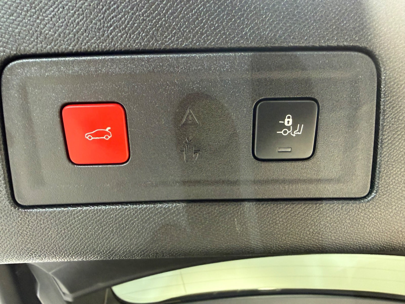 Sort Peugeot 508 fra 2020