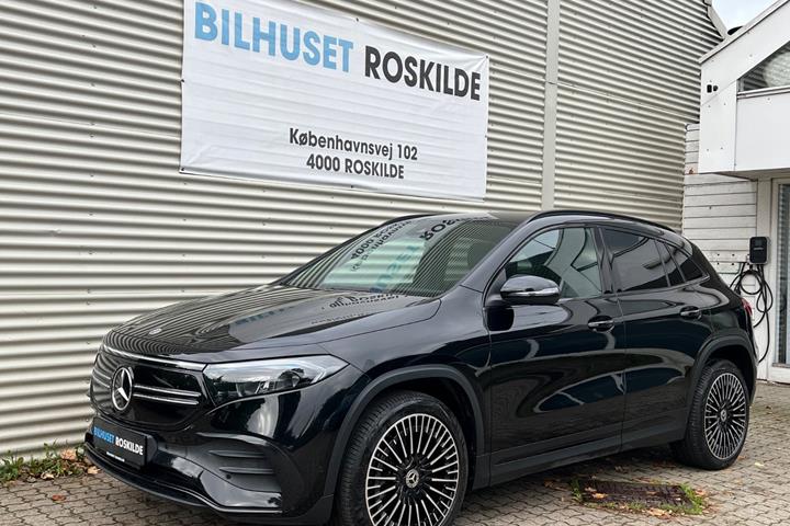 Sort Mercedes EQA250+ fra 2023