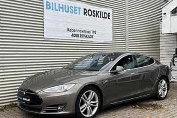 Tesla Model S 85D