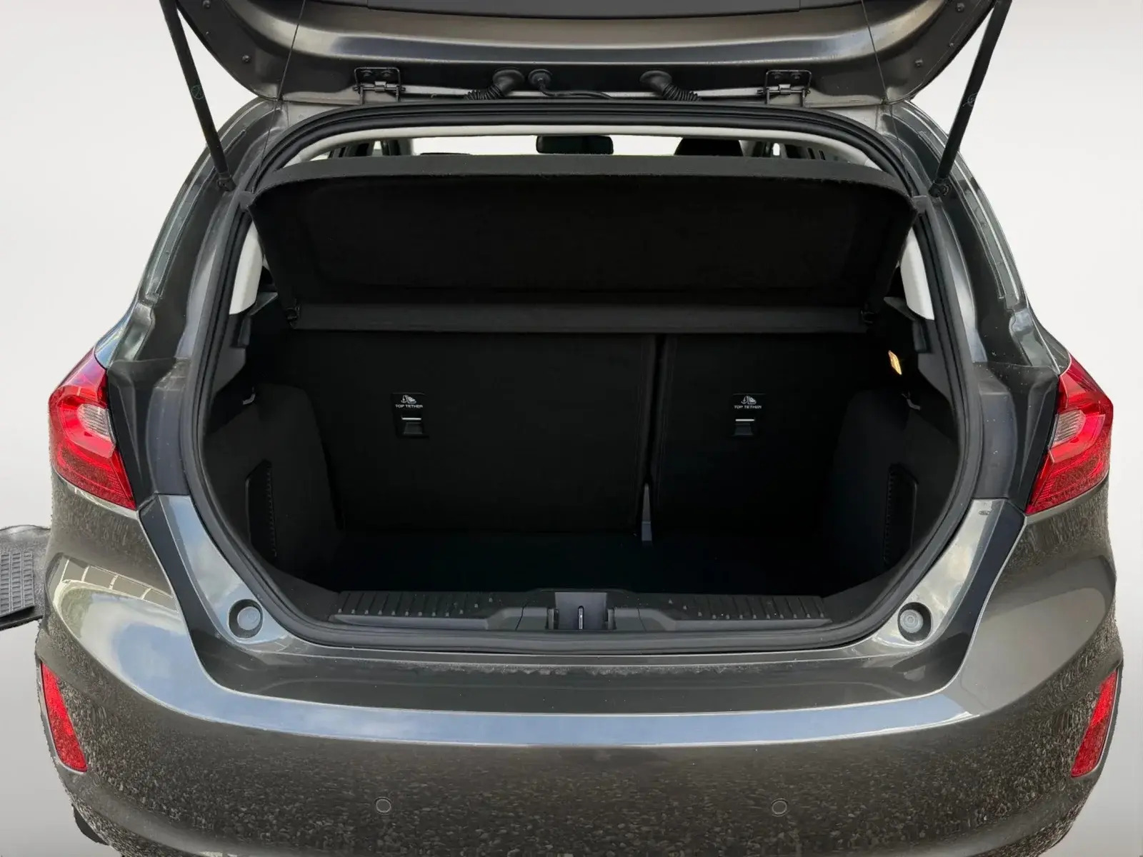 Grå Ford Fiesta fra 2020