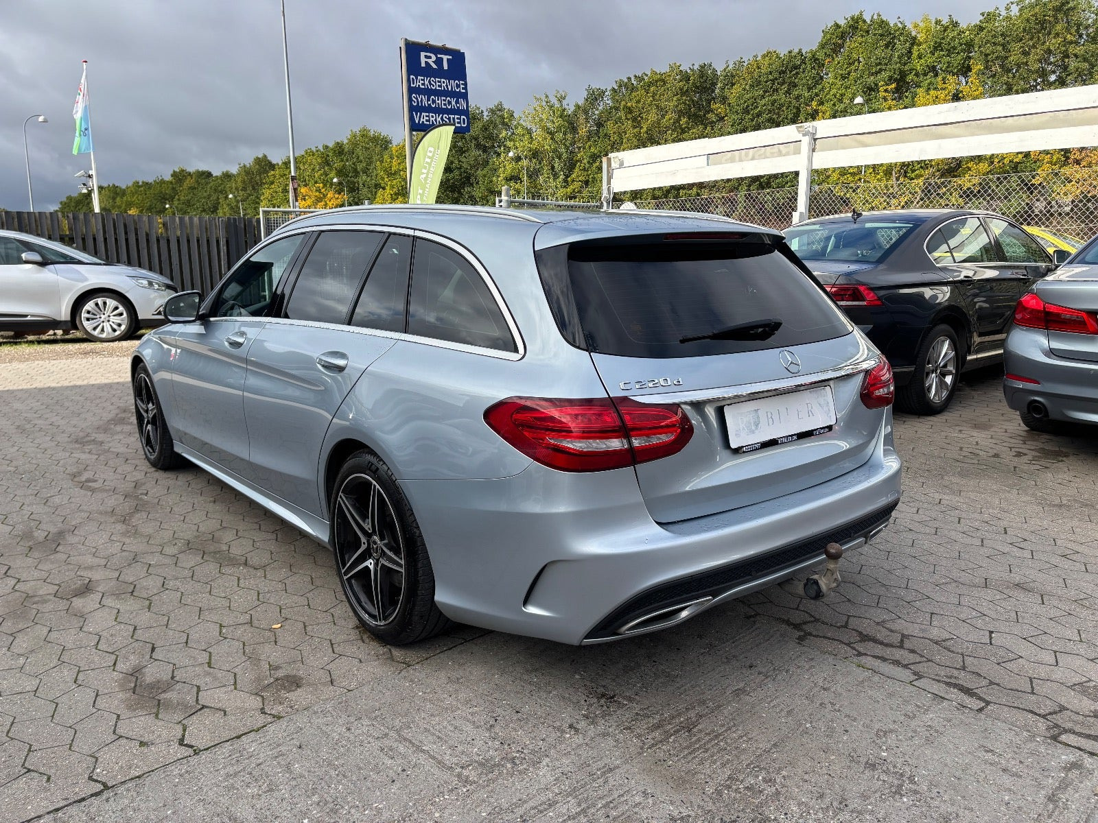 Hvid Mercedes C220 d fra 2017