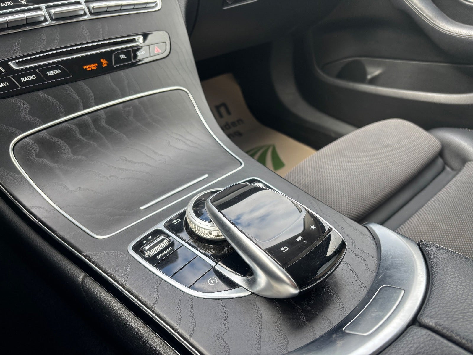 Hvid Mercedes C220 d fra 2017