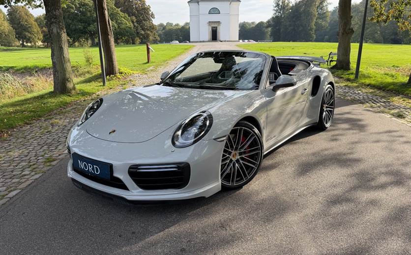 Porsche 911 Turbo 3,8 Cabriolet PDK