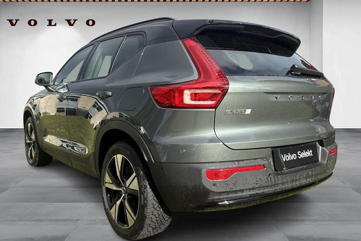 Grøn Volvo EX40 fra 2026