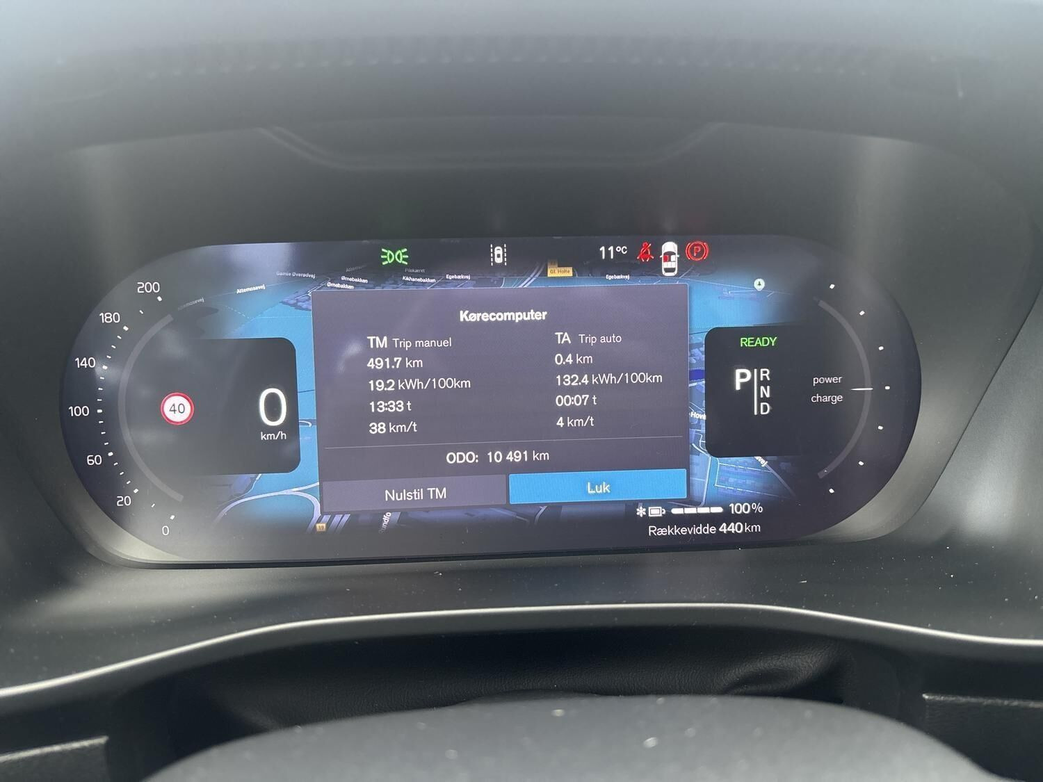Grøn Volvo EX40 fra 2026