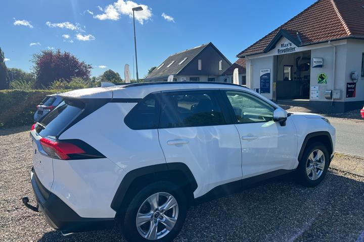 undefined Toyota RAV4 fra 2019