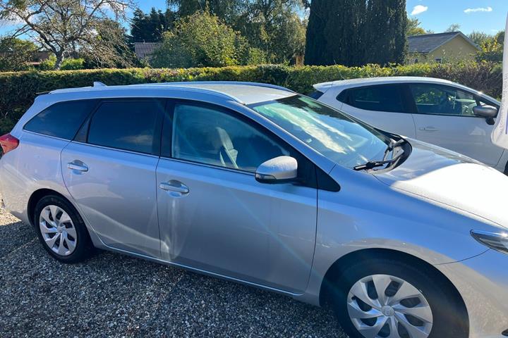 undefined Toyota Auris fra 2013