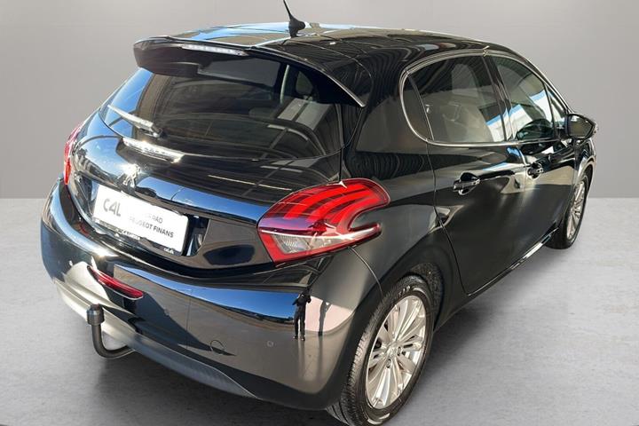 Sort Peugeot 208 fra 2020
