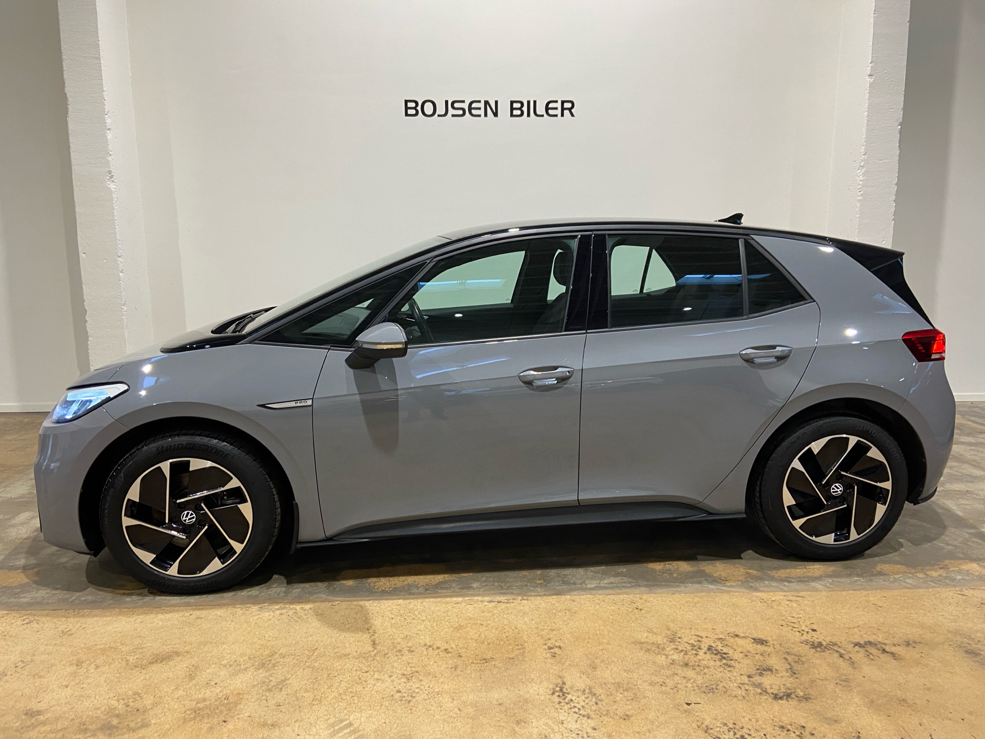 Grå VW ID.3 fra 2021