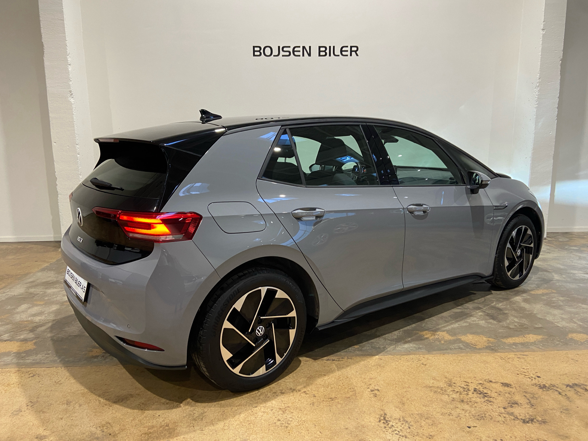 Grå VW ID.3 fra 2021