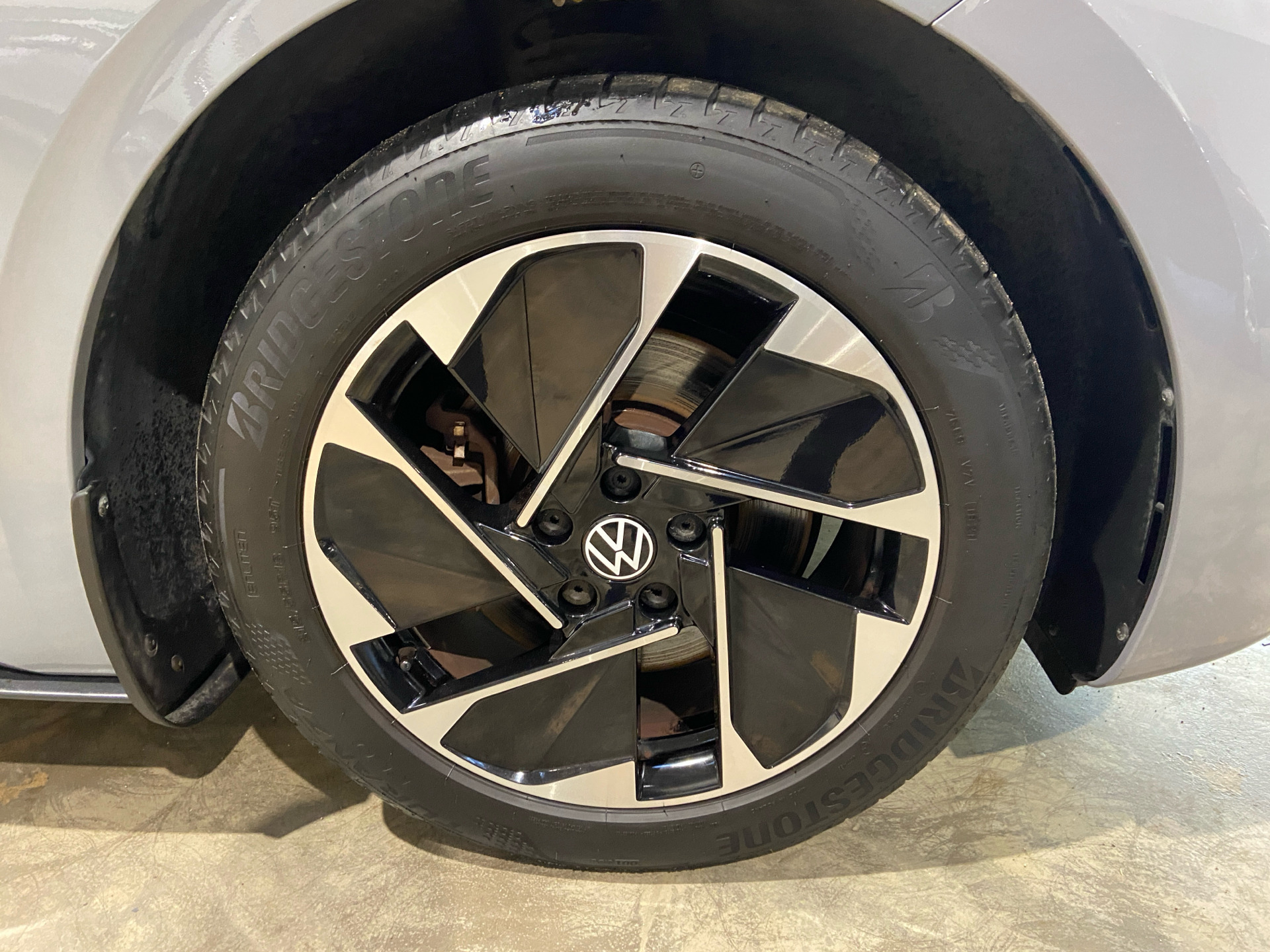 Grå VW ID.3 fra 2021