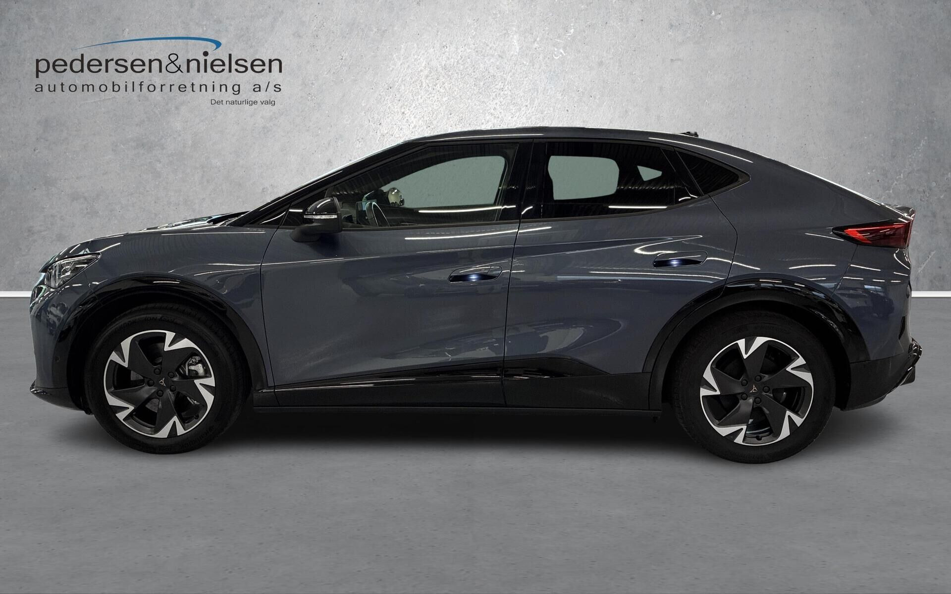 Sort Cupra Tavascan fra 2025