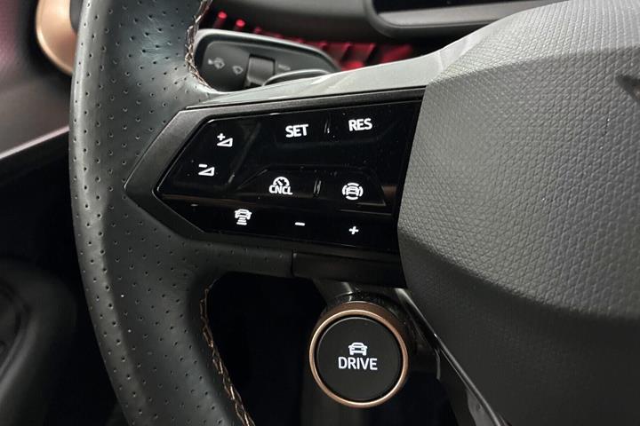 Sort Cupra Tavascan fra 2025