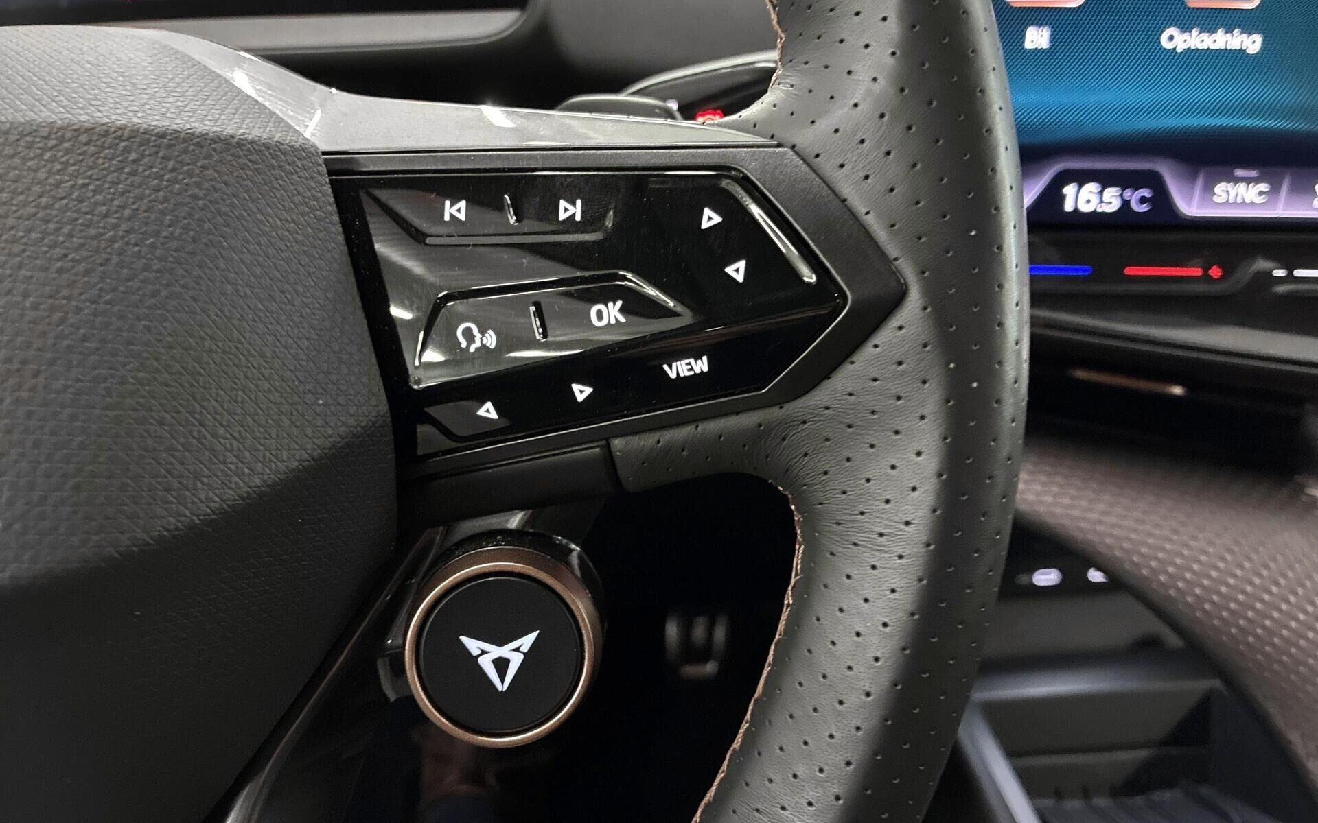Sort Cupra Tavascan fra 2025