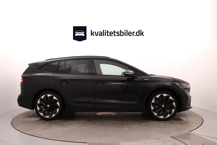 Sort Skoda Enyaq fra 2023