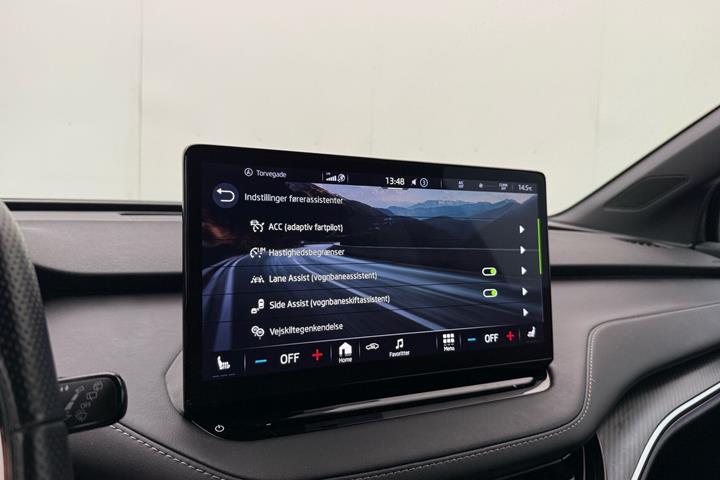 Sort Skoda Enyaq fra 2023
