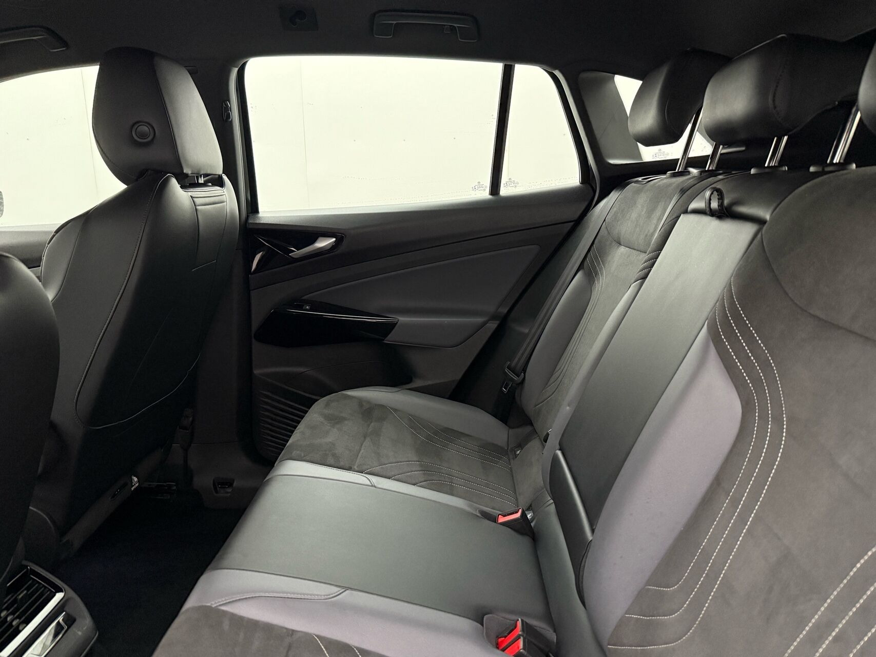 Sort VW ID.4 fra 2023
