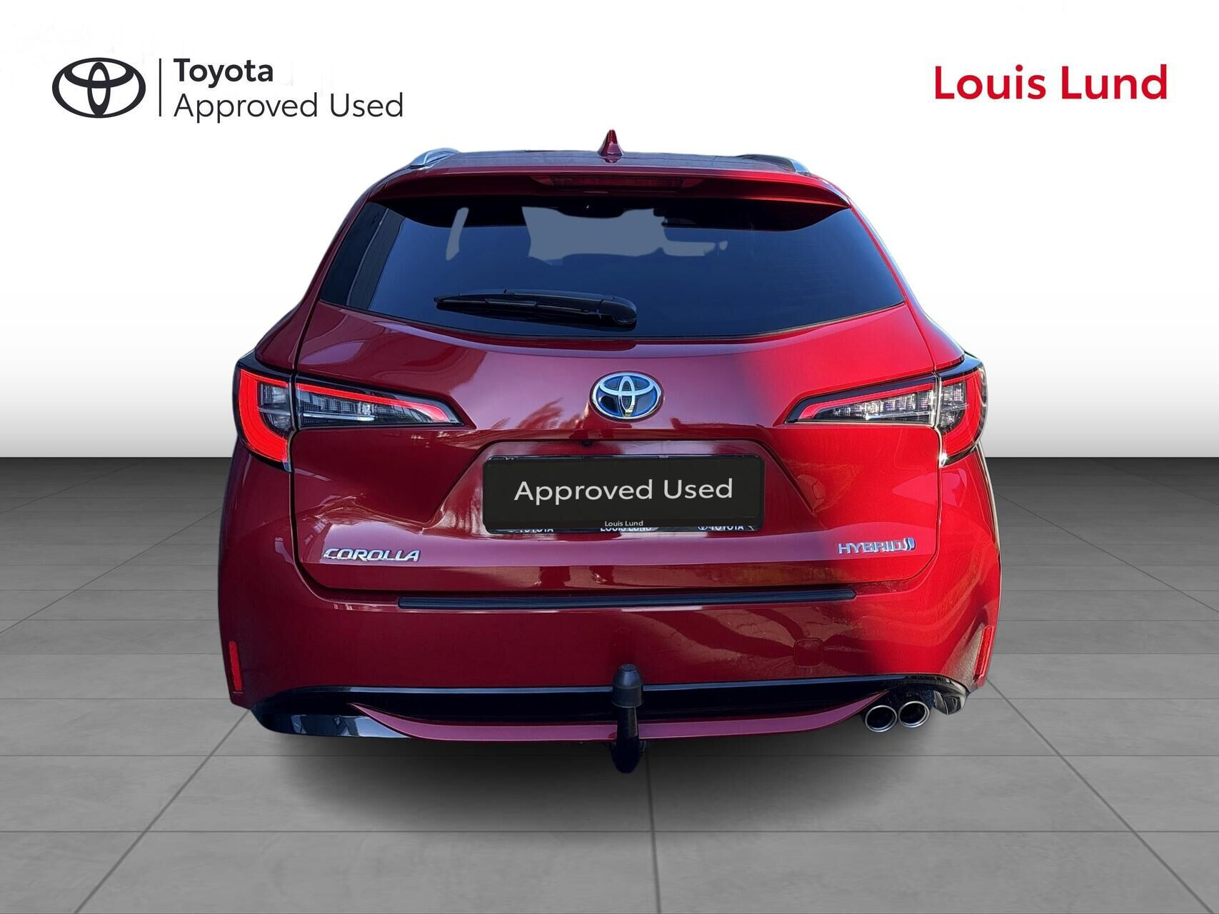 Rød Toyota Corolla fra 2021