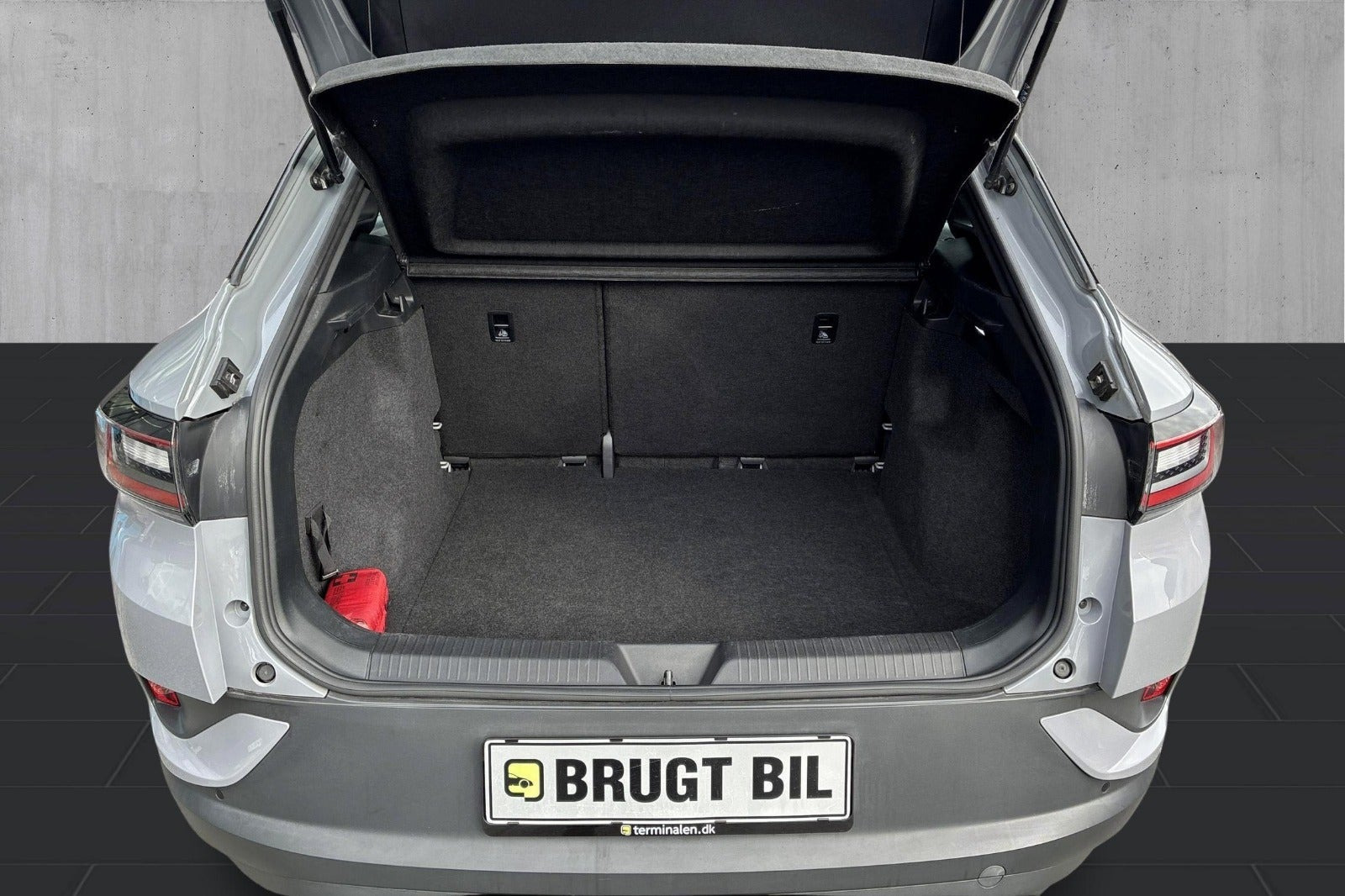 Grå VW ID.4 fra 2021