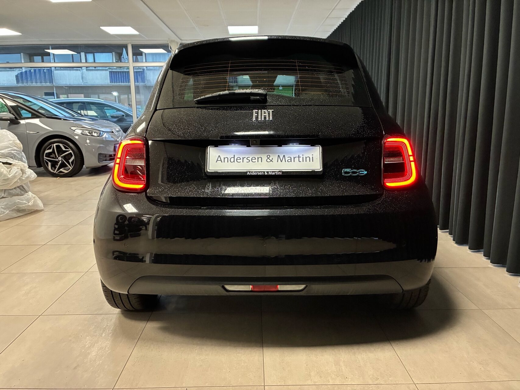 Sort Fiat 500e fra 2023