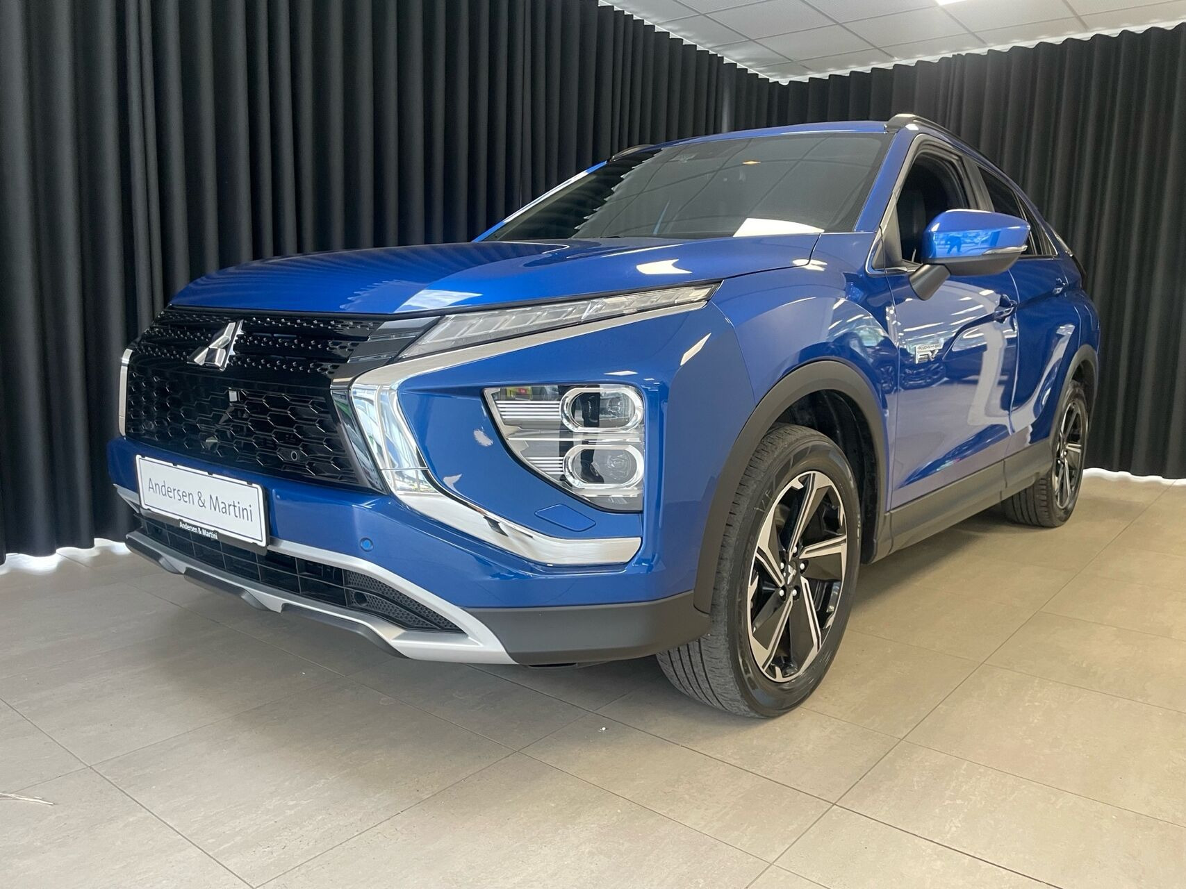 Mitsubishi Eclipse Cross 2,4 Plugin-hybrid Sport Tech 4WD 188HK 5d Trinl. Gear