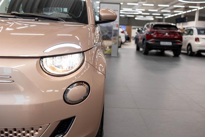 undefined Fiat 500e fra 2023