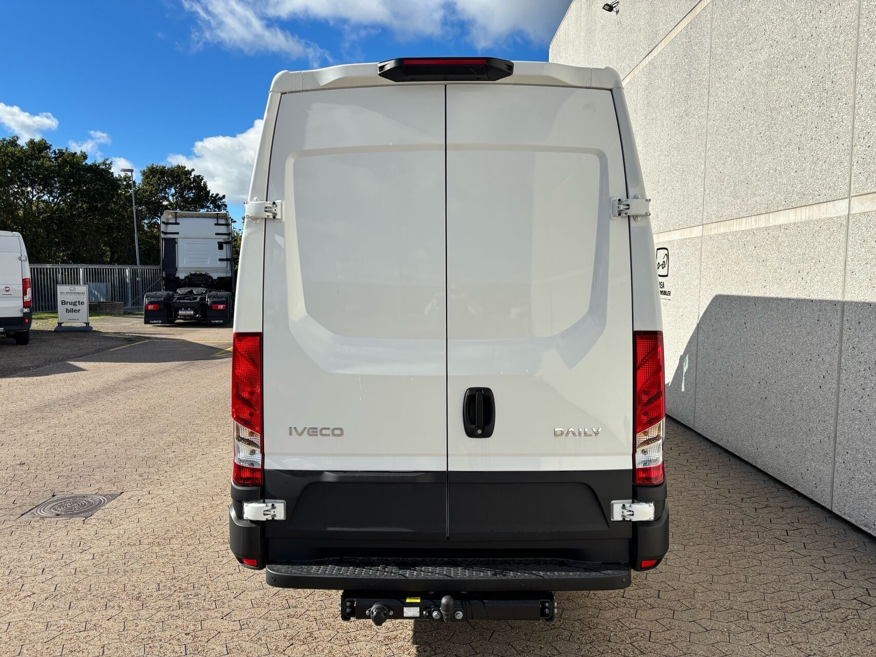 Hvid Iveco Daily fra 2026