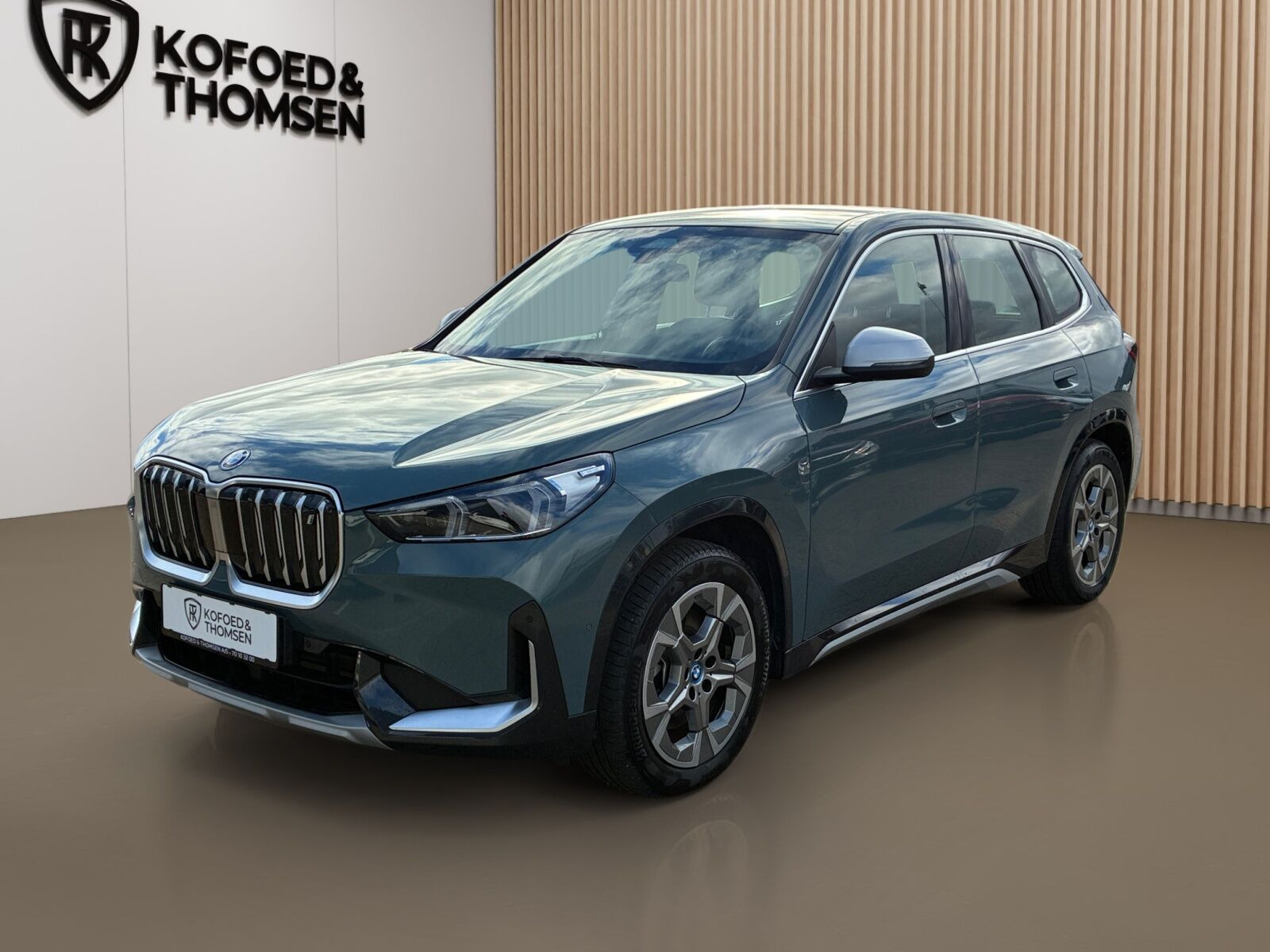 BMW iX1 xDrive30 EL xLine 4x4 313HK 5d Aut.