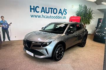 Alfa Romeo Junior Elettrica Core