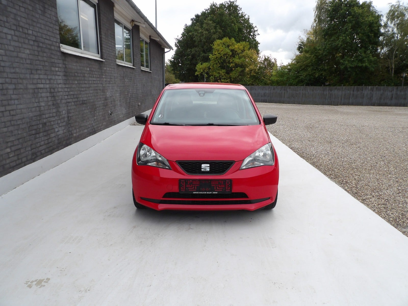 Rød Seat Mii fra 2016