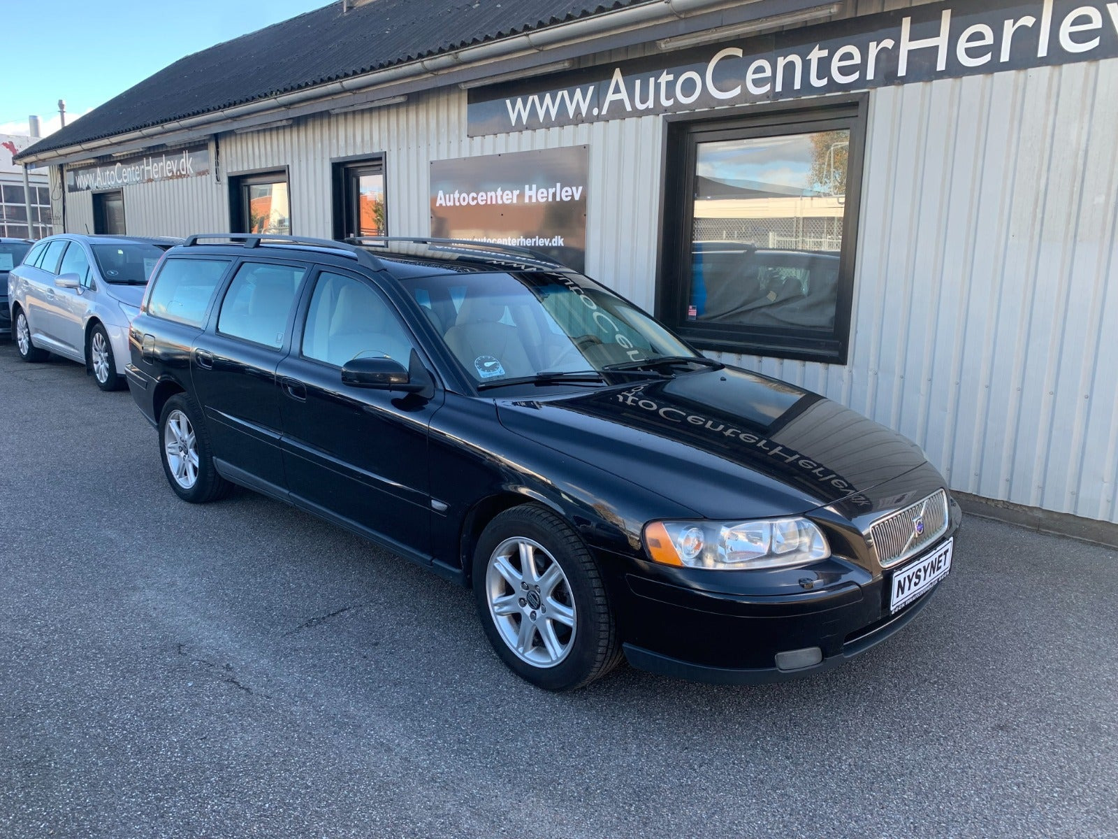 Sort Volvo V70 fra 2004