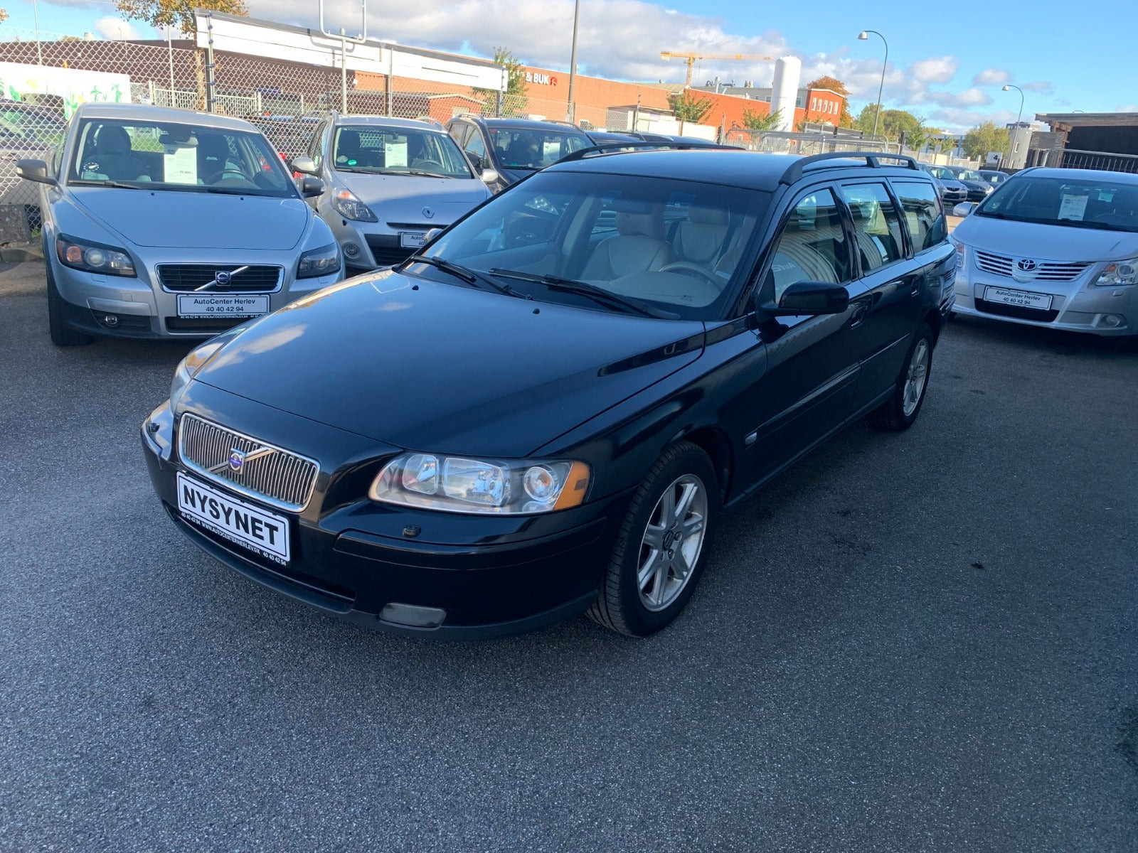 Sort Volvo V70 fra 2004