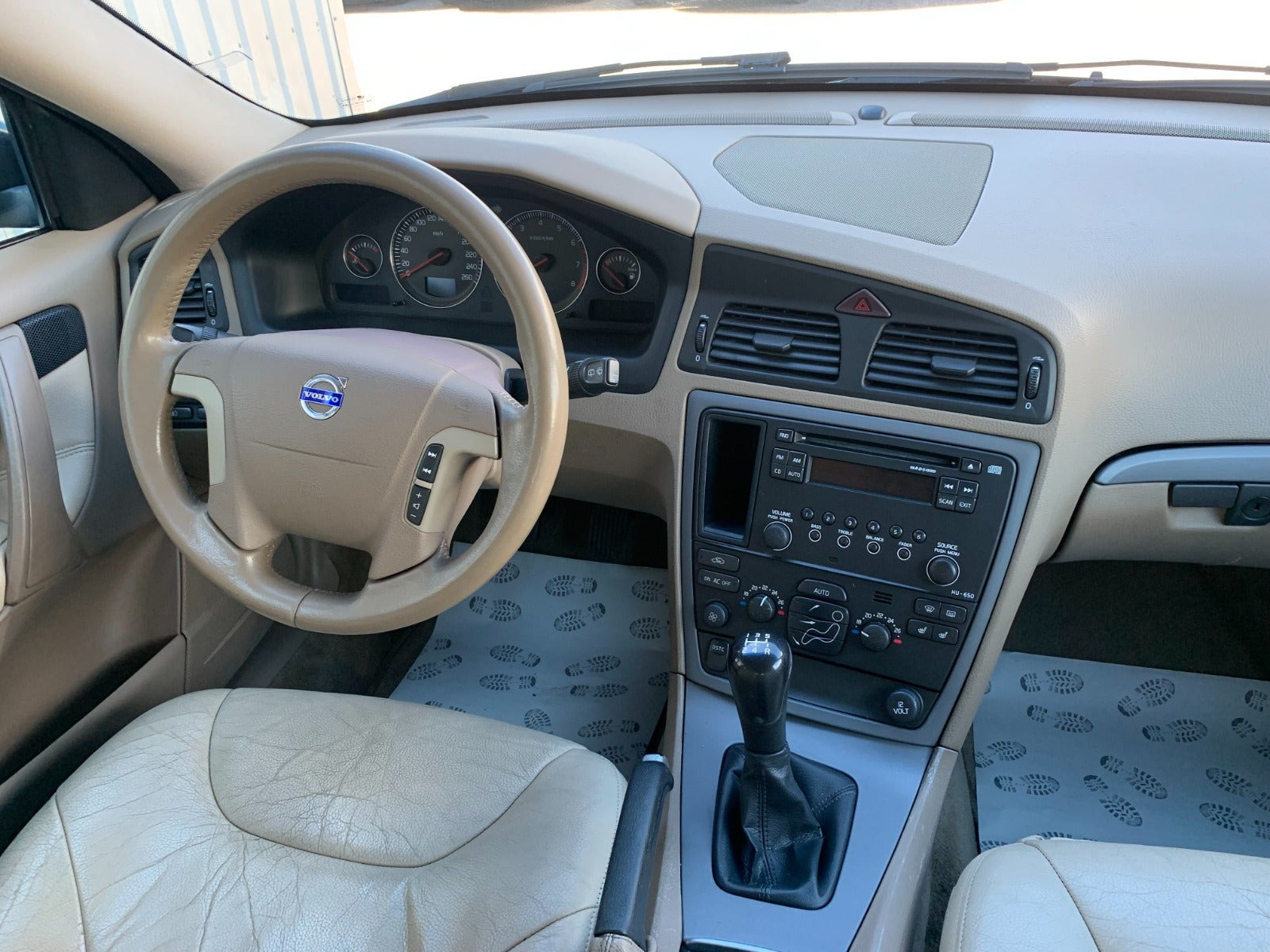 Sort Volvo V70 fra 2004