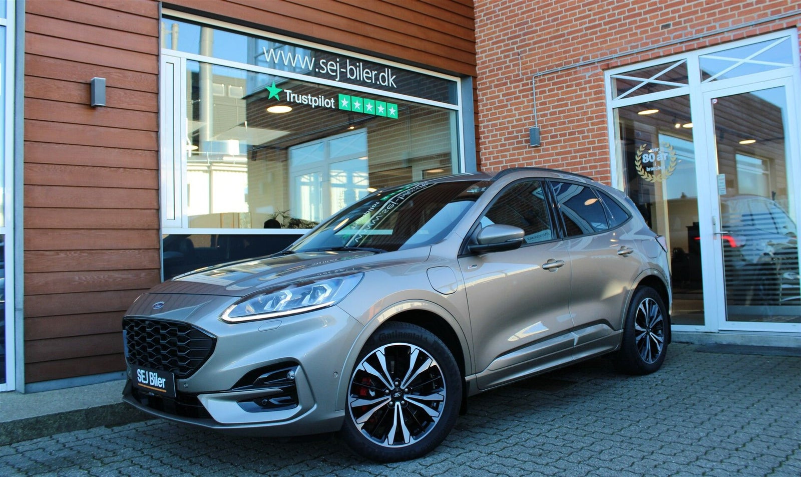 Ford Kuga 2,5 PHEV ST-Line X CVT