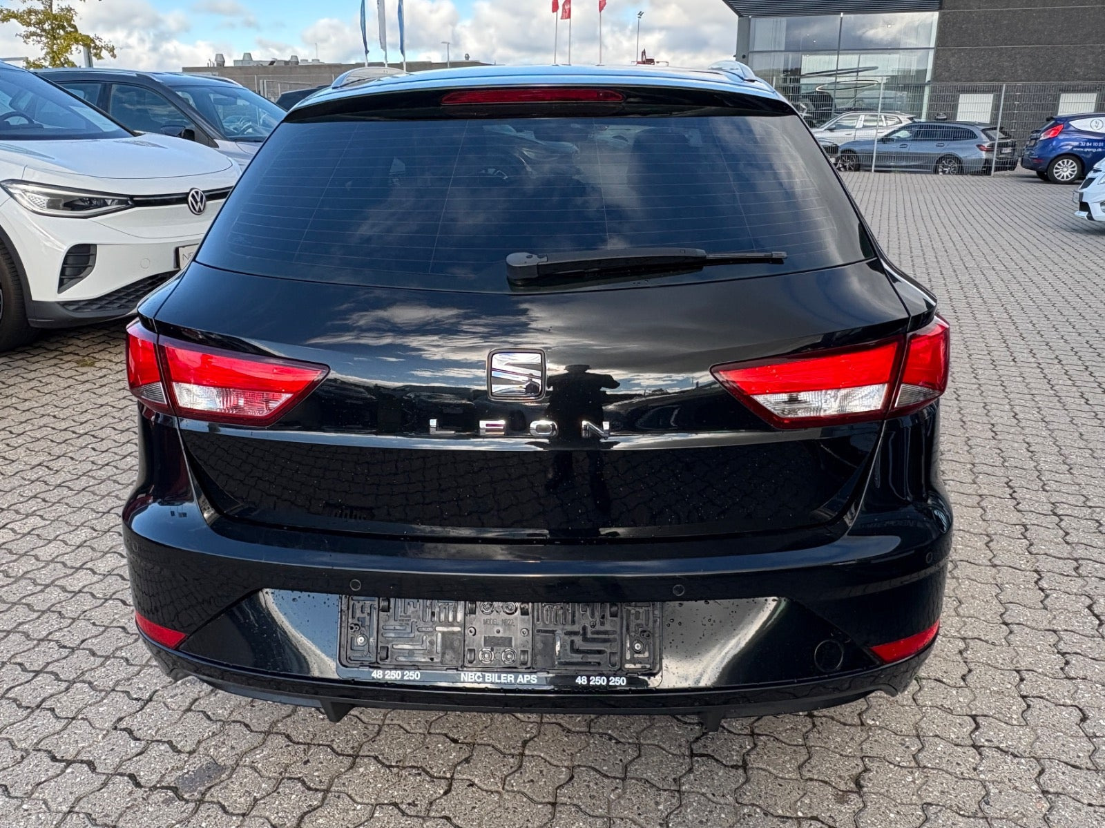 Sort Seat Leon fra 2020