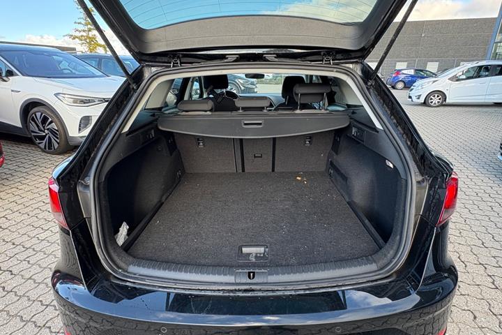 Sort Seat Leon fra 2020