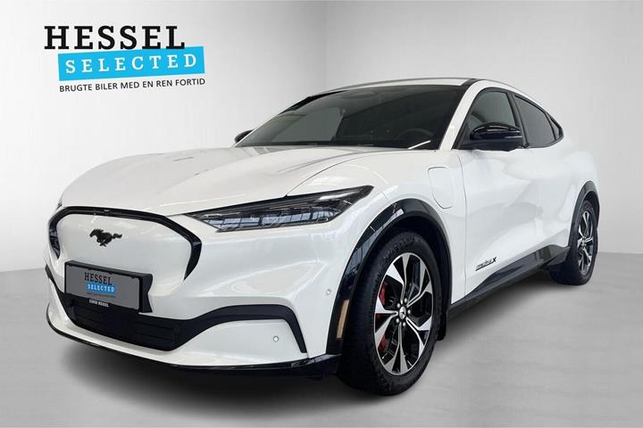 Hvid Ford Mustang Mach-E fra 2023