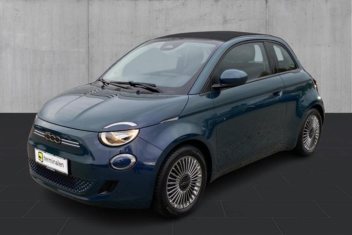 Grøn Fiat 500e fra 2023