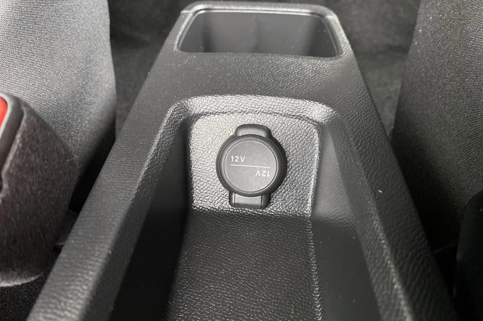 Grå Citroën e-C3 Aircross fra 2025