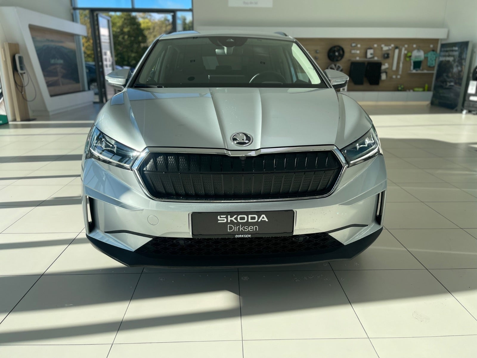 Sølv Skoda Enyaq fra 2021