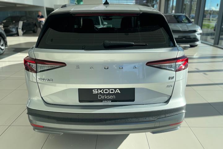 Sølv Skoda Enyaq fra 2021
