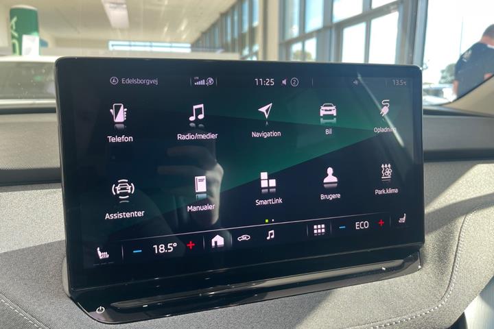 Sølv Skoda Enyaq fra 2021