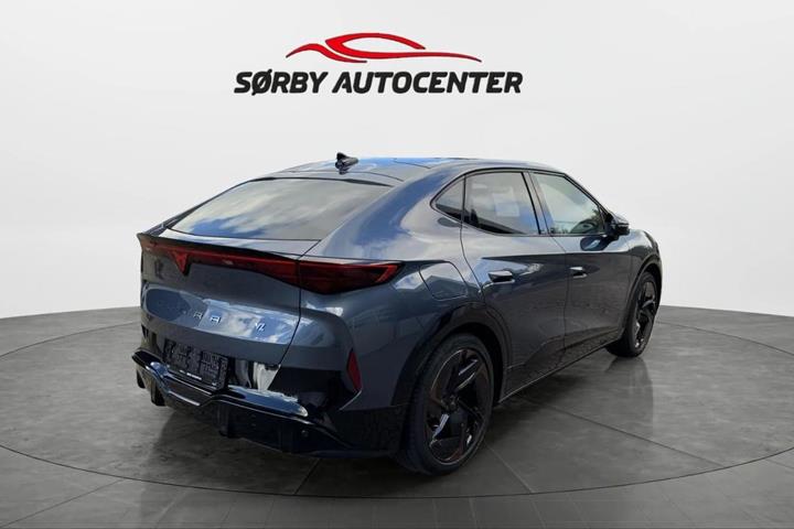 Blå Cupra Tavascan fra 2024