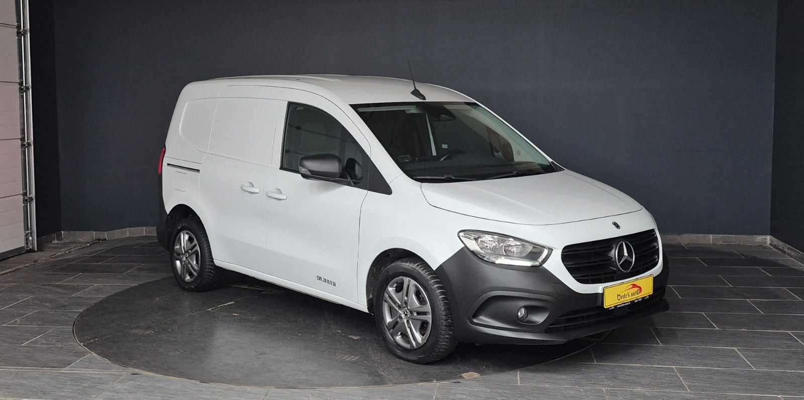 Hvid Mercedes Citan 110 fra 2022