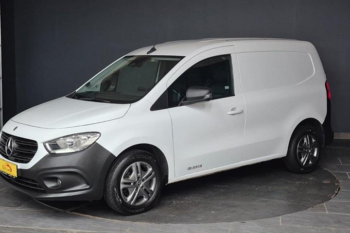 Hvid Mercedes Citan 110 fra 2022